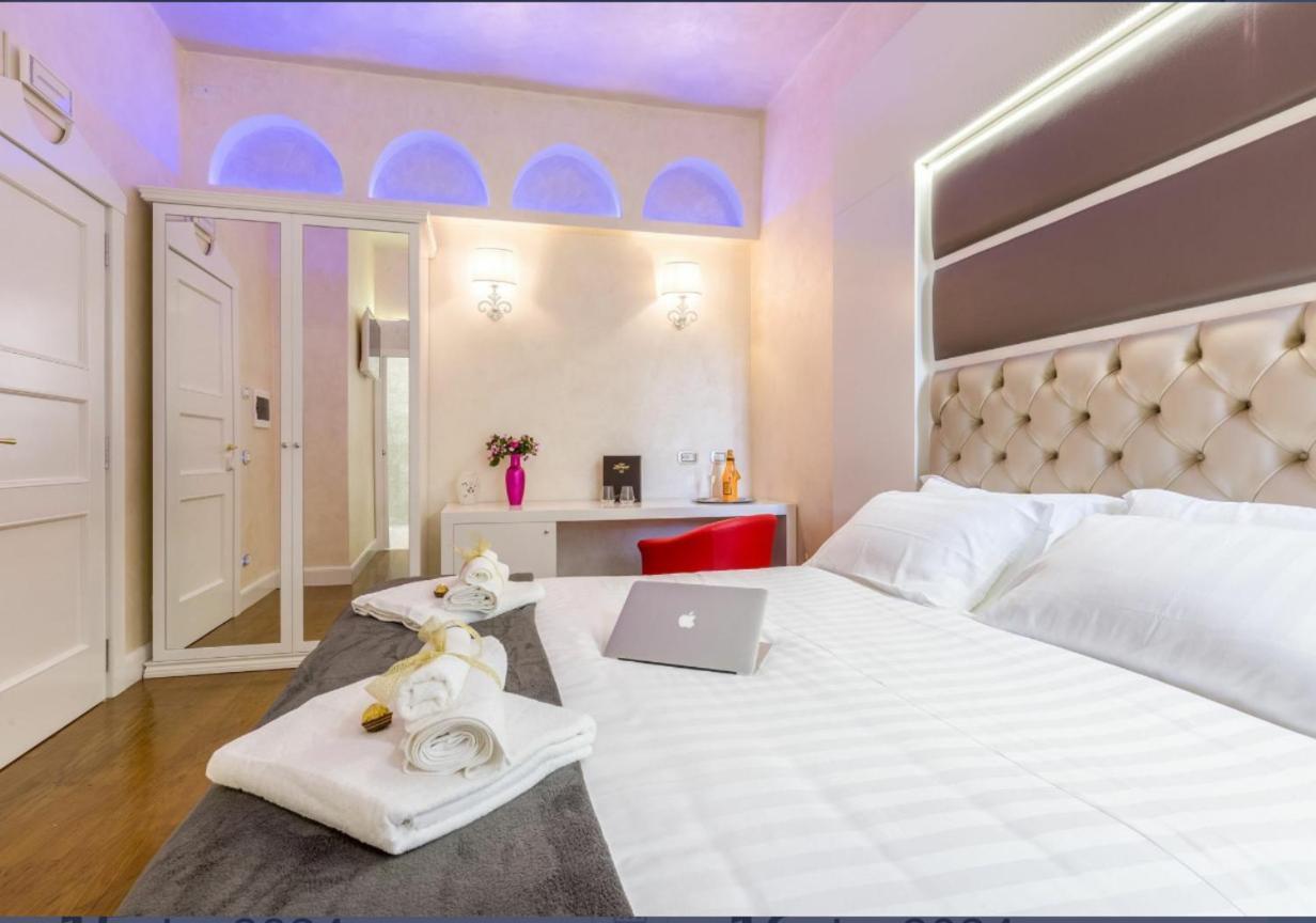 Piazza Venezia Luxury Suite روما المظهر الخارجي الصورة